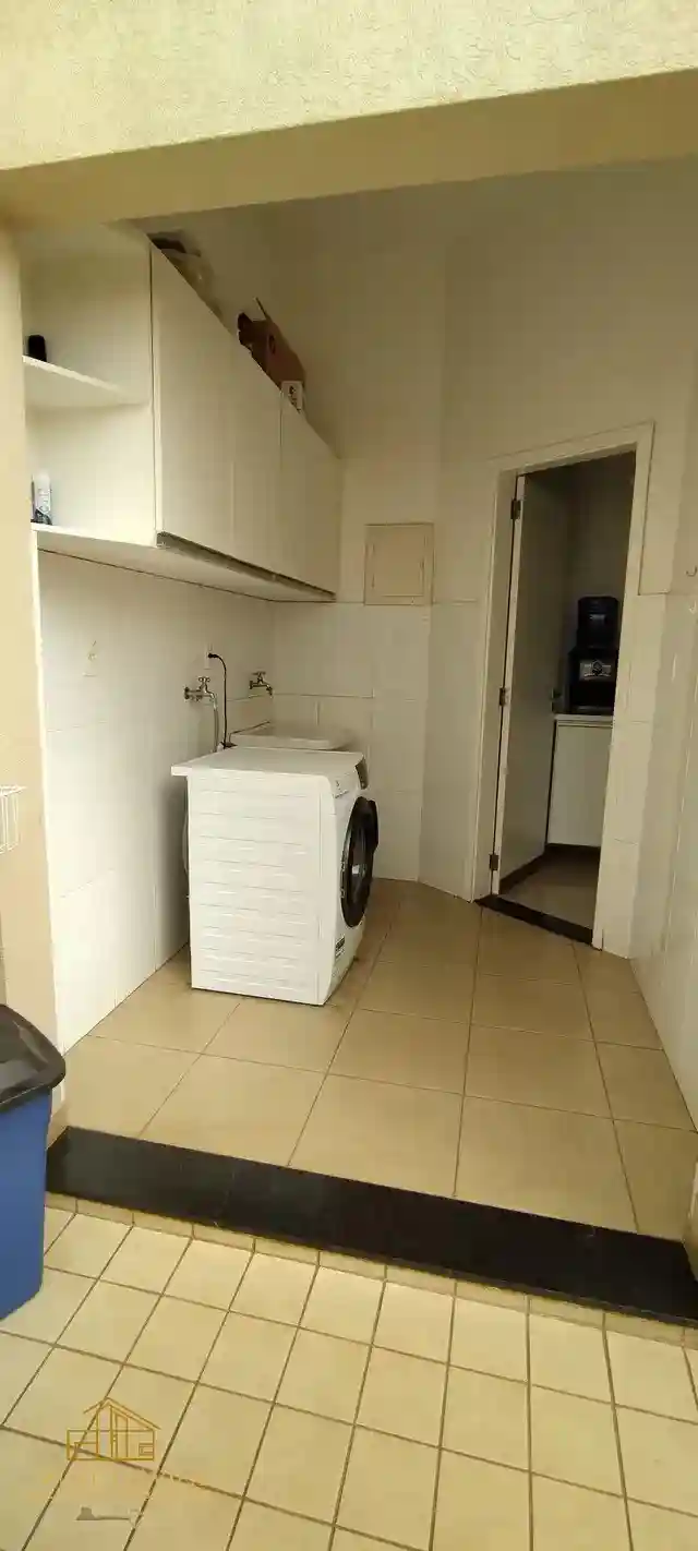 Casa de Condomínio com 3 quartos à venda, 236m² — foto 17 de 20