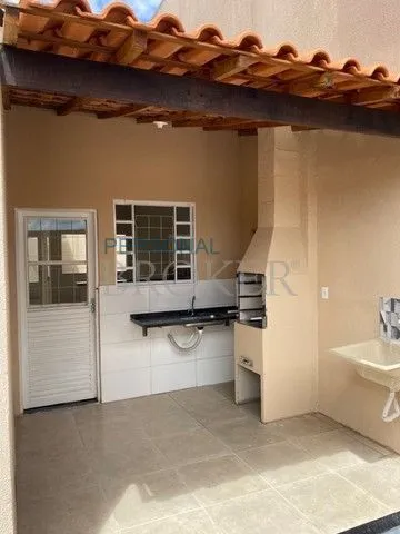 Casa à venda — foto 1 de 2