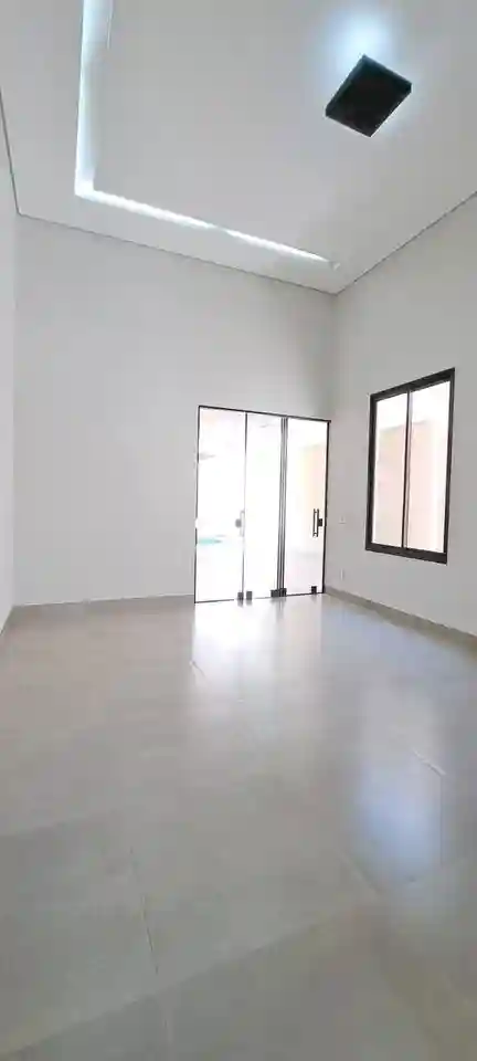 Casa de Condomínio com 3 quartos à venda, 253m² — foto 4 de 10