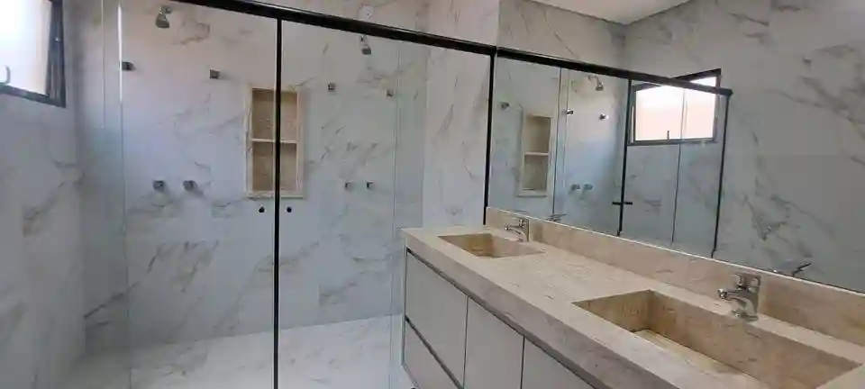 Casa de Condomínio com 3 quartos à venda, 253m² — foto 7 de 10