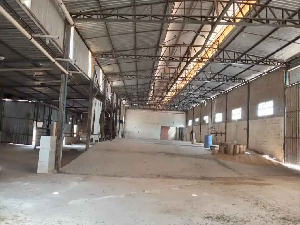 Galpão / Depósito / Armazém  à venda, 3471m² — foto 2 de 16