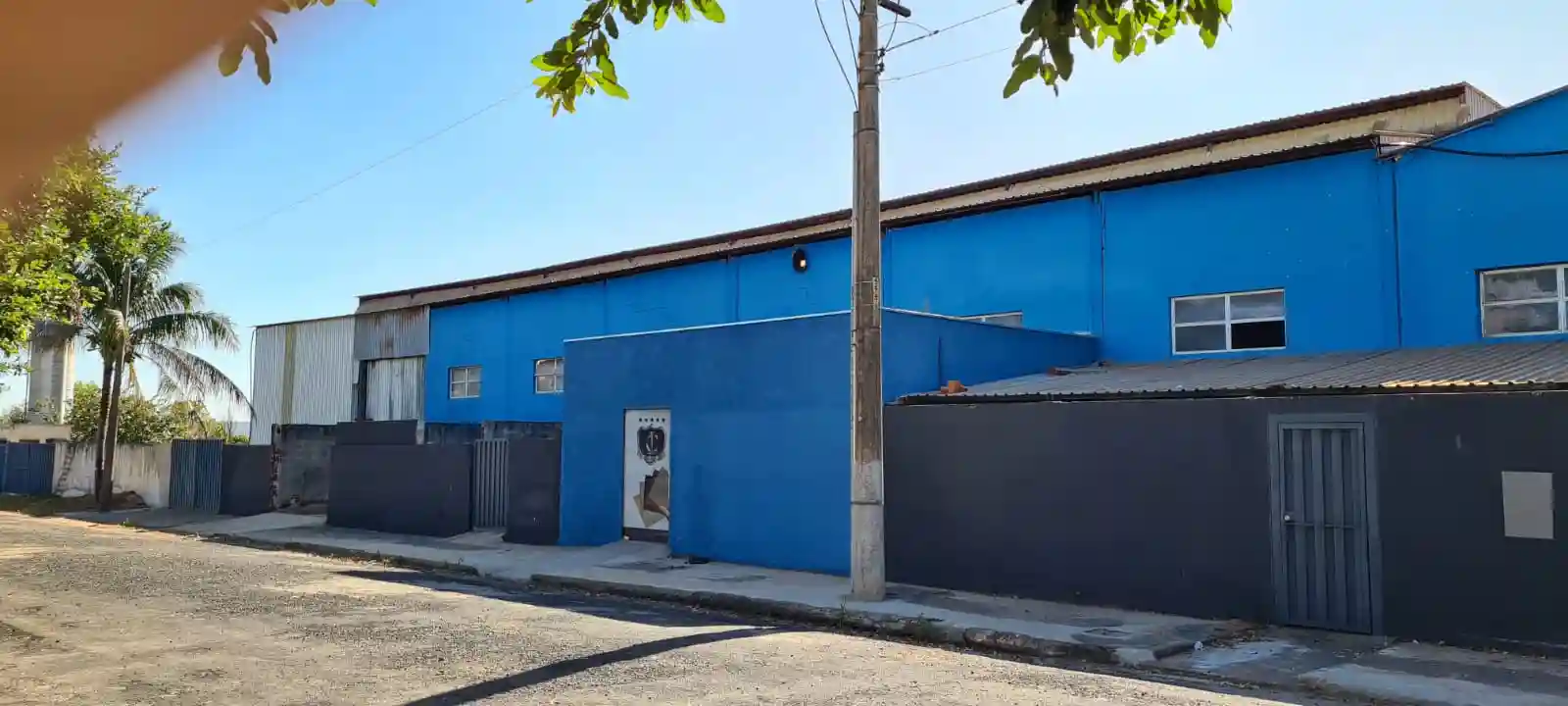Galpão / Depósito / Armazém  à venda, 3471m² — foto 1 de 16
