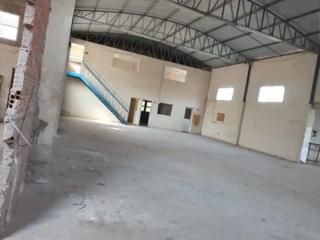 Galpão / Depósito / Armazém  à venda, 3471m² — foto 5 de 16