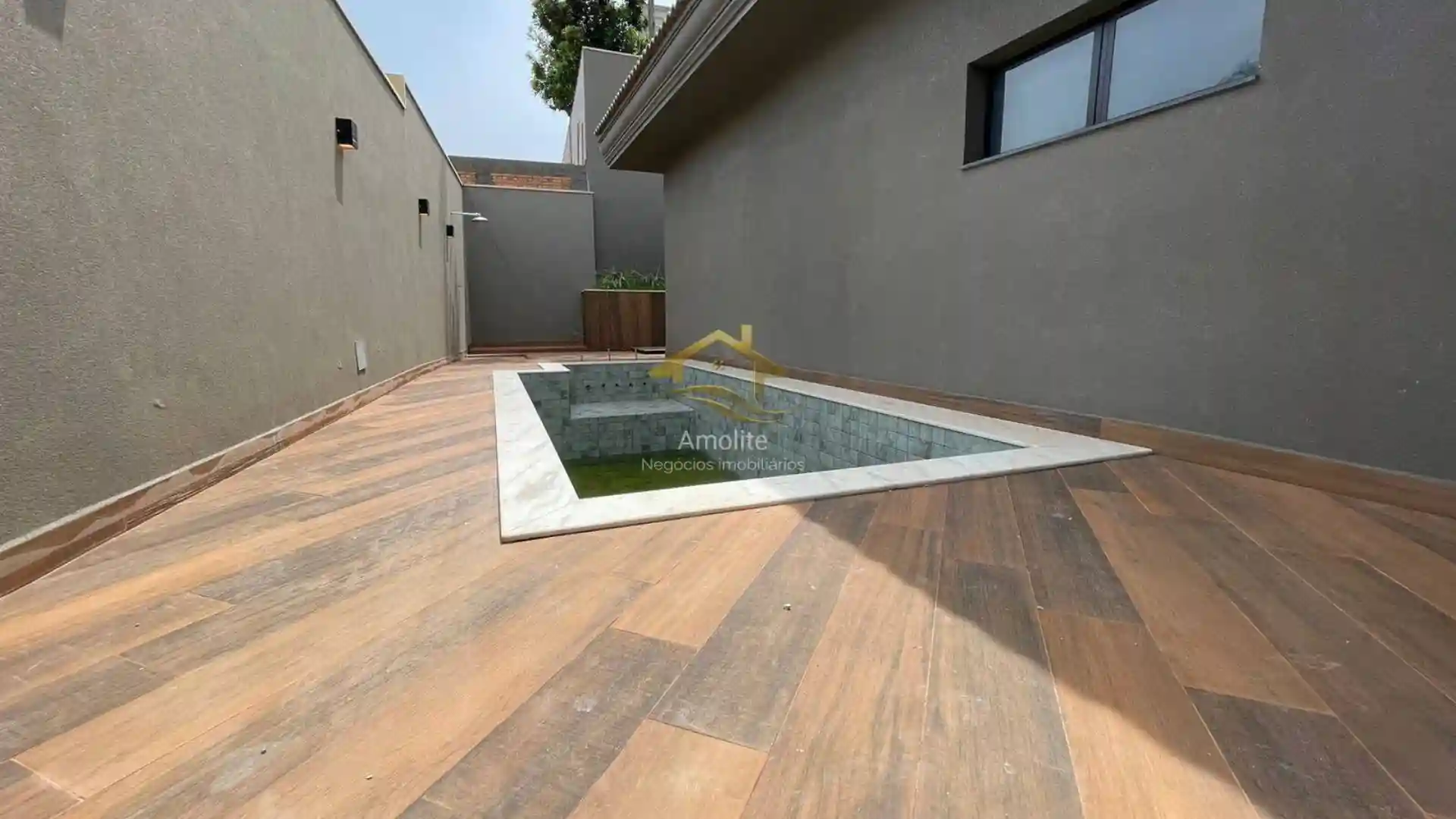 Casa de Condomínio com 4 quartos à venda, 268m² — foto 27 de 28