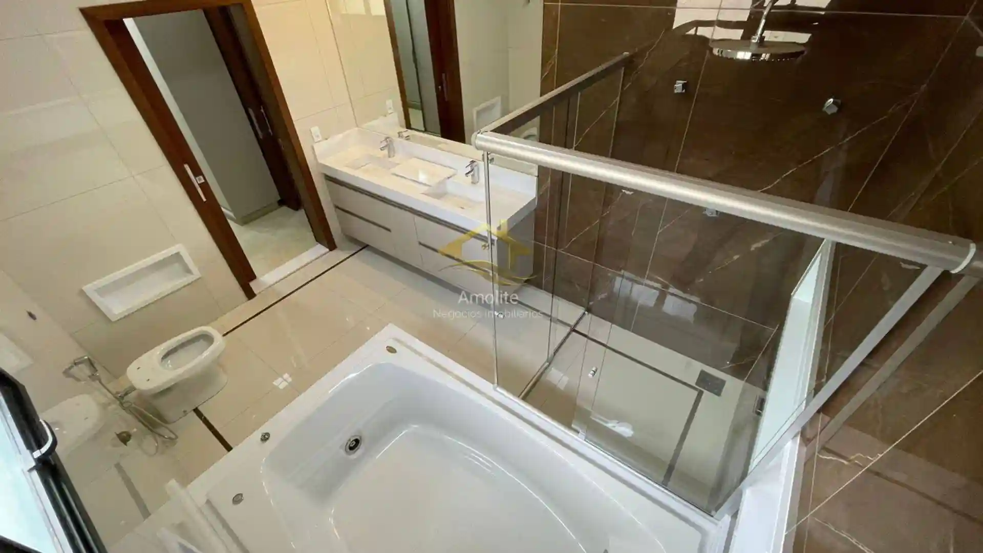 Casa de Condomínio com 4 quartos à venda, 268m² — foto 15 de 28