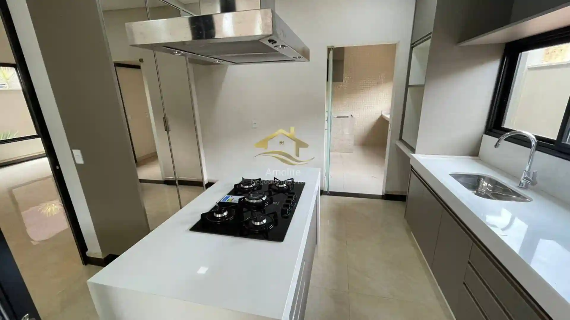 Casa de Condomínio com 4 quartos à venda, 268m² — foto 13 de 28