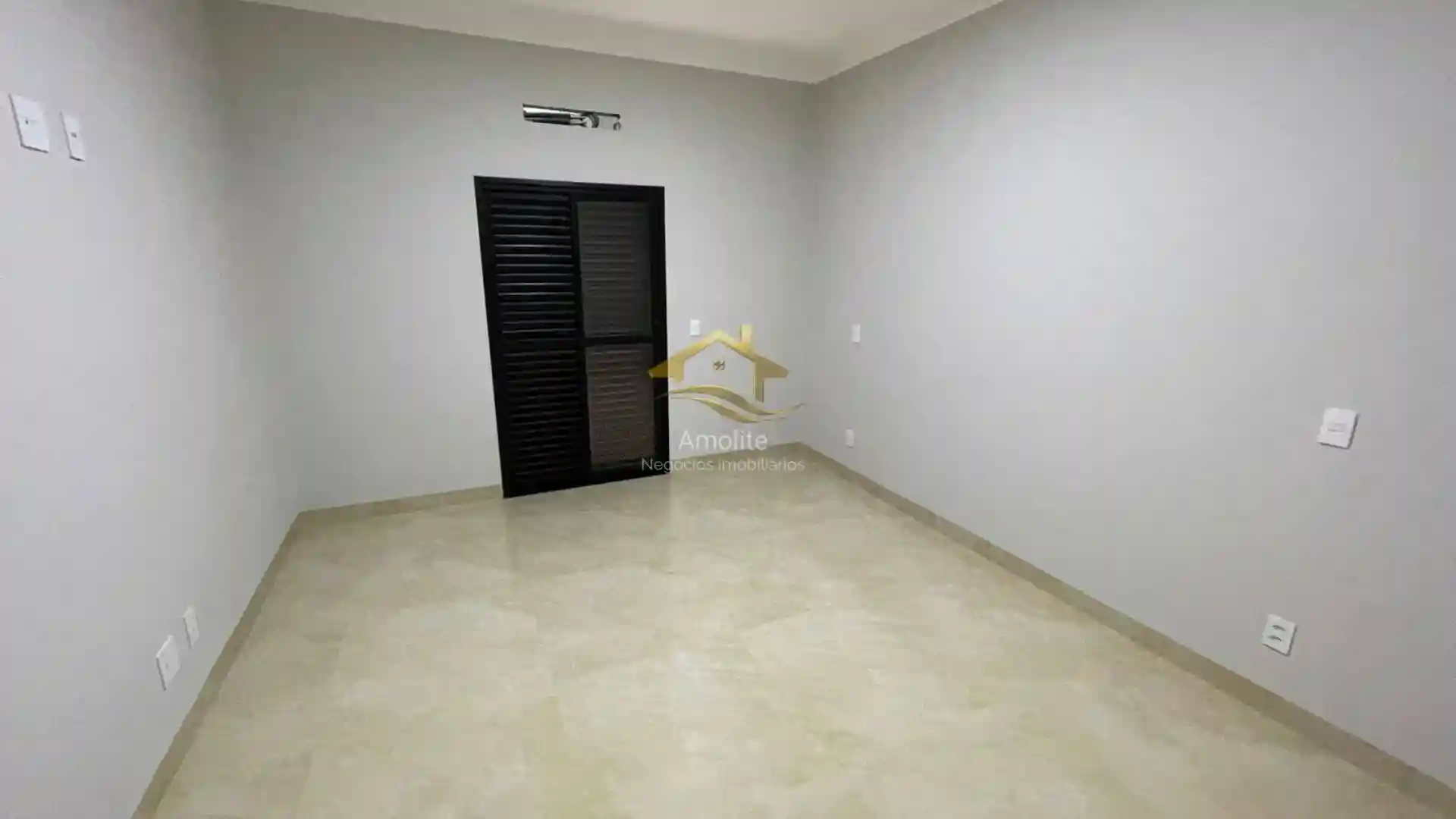 Casa de Condomínio com 4 quartos à venda, 268m² — foto 22 de 28
