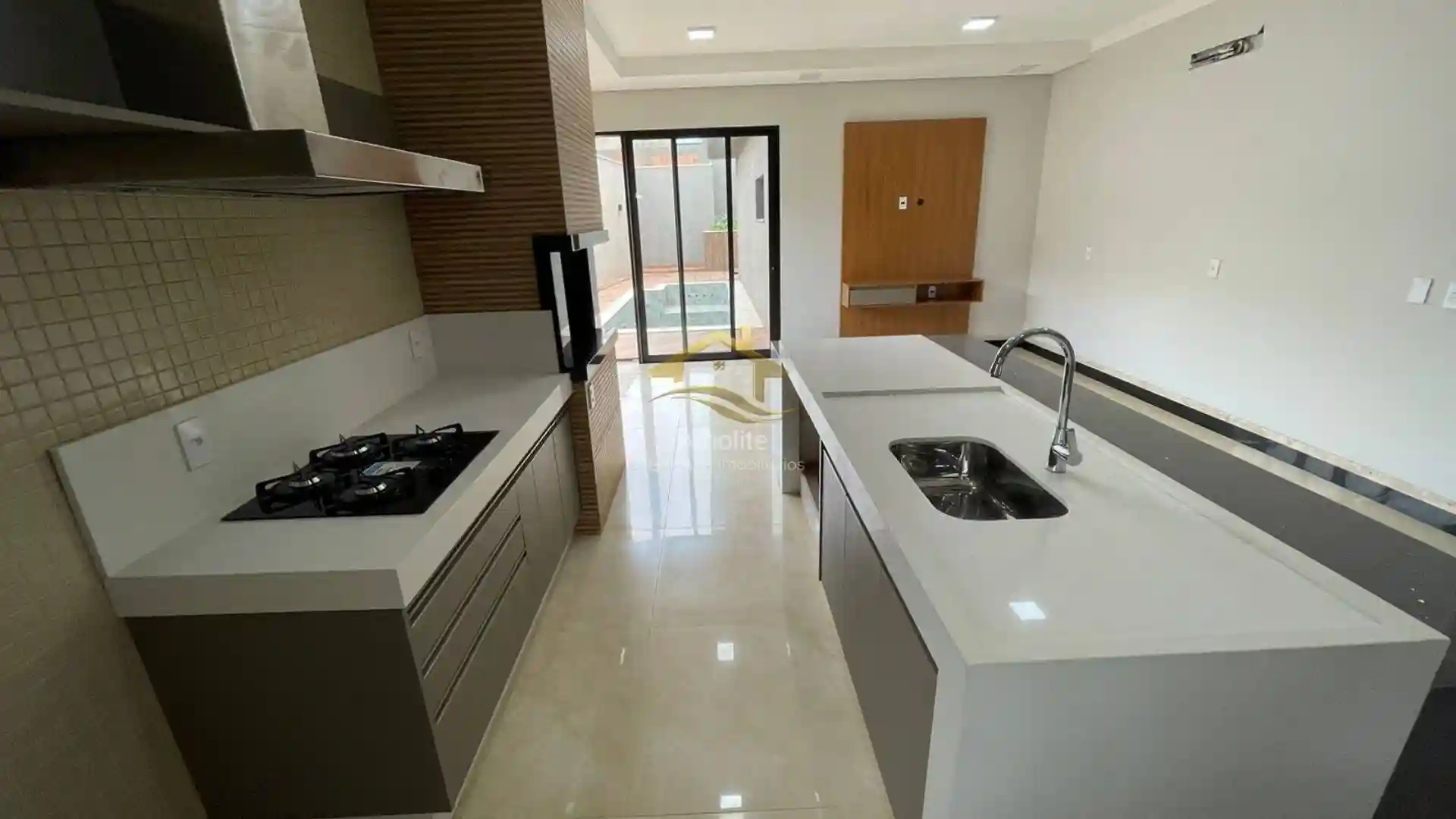 Casa de Condomínio com 4 quartos à venda, 268m² — foto 20 de 28