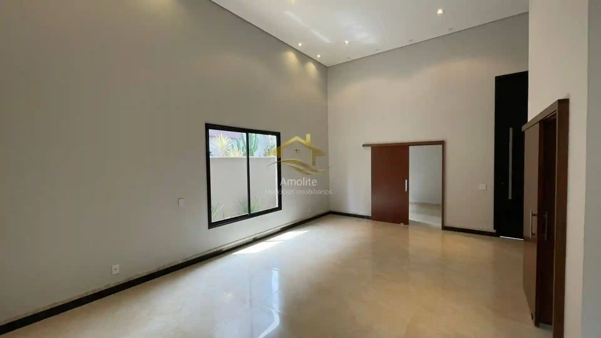 Casa de Condomínio com 4 quartos à venda, 268m² — foto 10 de 28