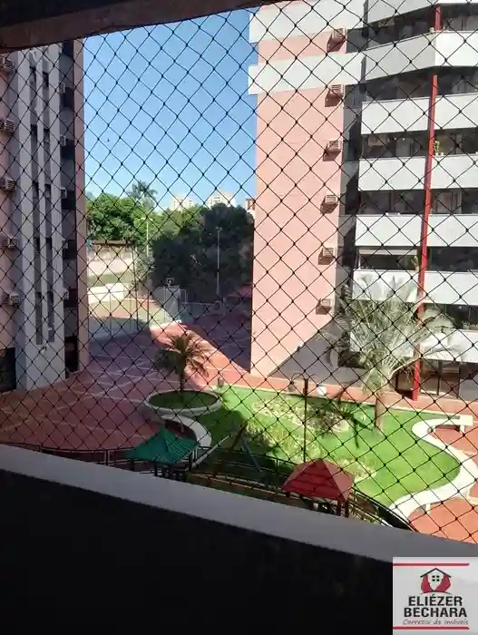 Apartamento com 3 quartos à venda, 100m² — foto 2 de 18