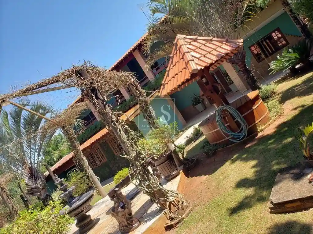 Fazenda / Sítio / Chácara com 3 quartos à venda, 1100m² — foto 7 de 11