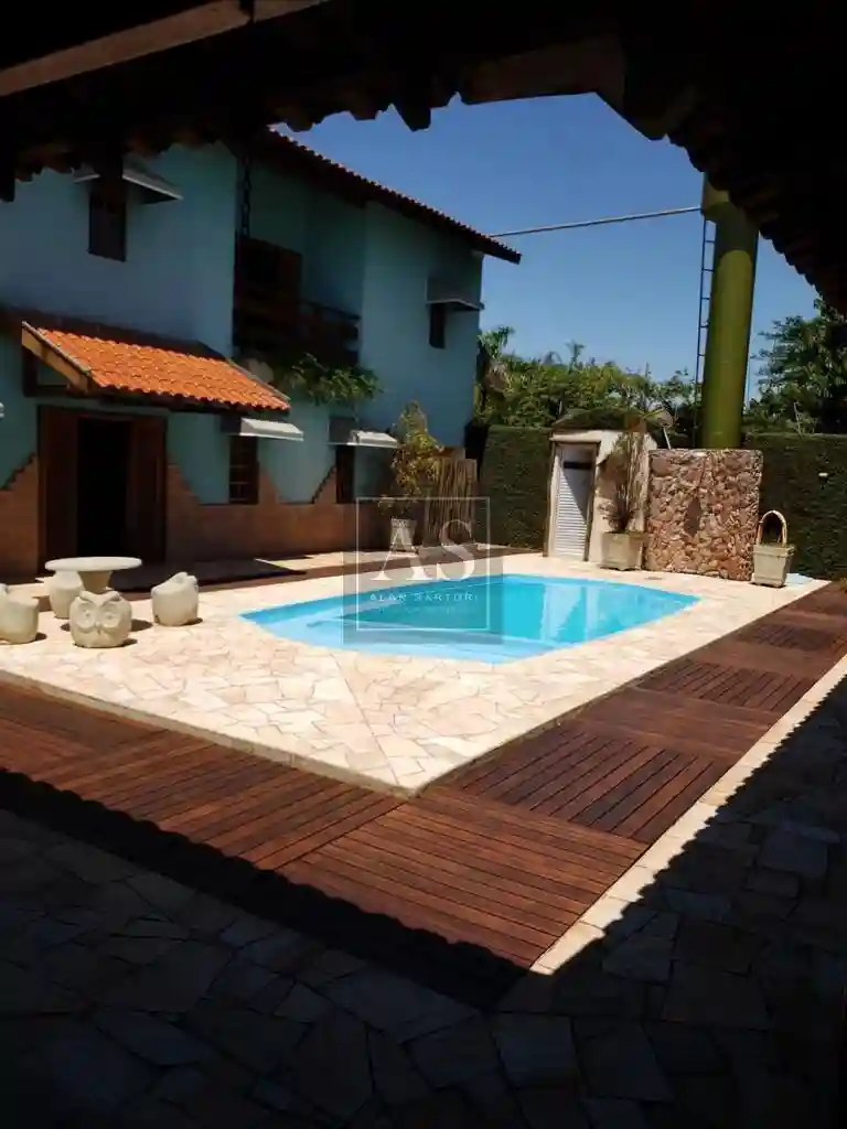 Fazenda / Sítio / Chácara com 3 quartos à venda, 1100m² — foto 9 de 11