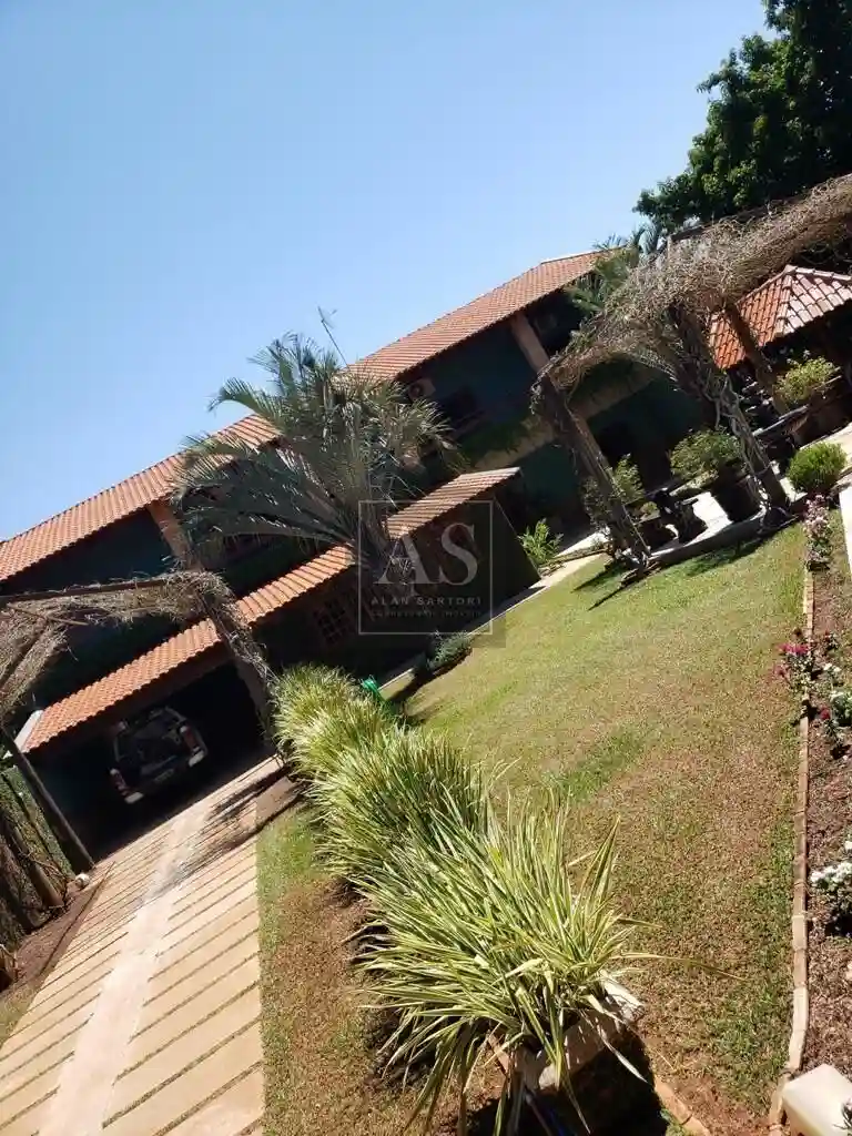 Fazenda / Sítio / Chácara com 3 quartos à venda, 1100m² — foto 5 de 11