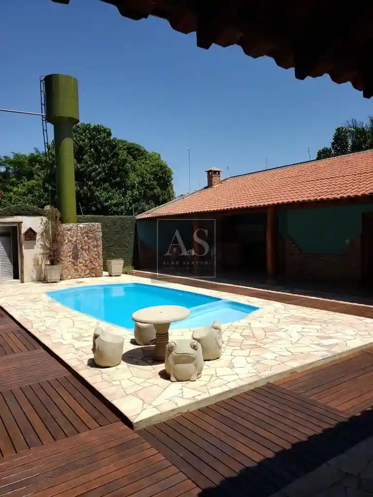 Fazenda / Sítio / Chácara com 3 quartos à venda, 1100m² — foto 8 de 11