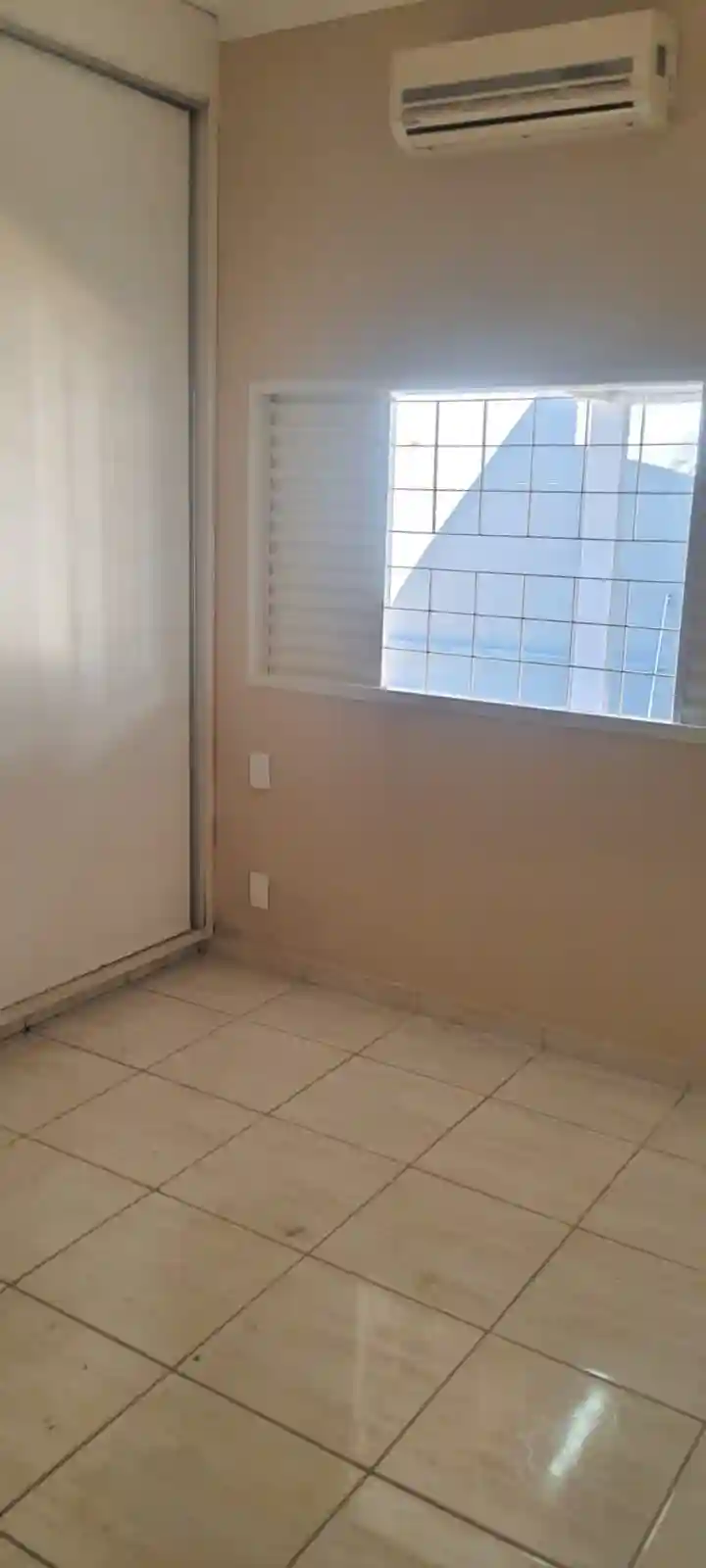 Casa com 3 quartos à venda, 180m² — foto 11 de 11