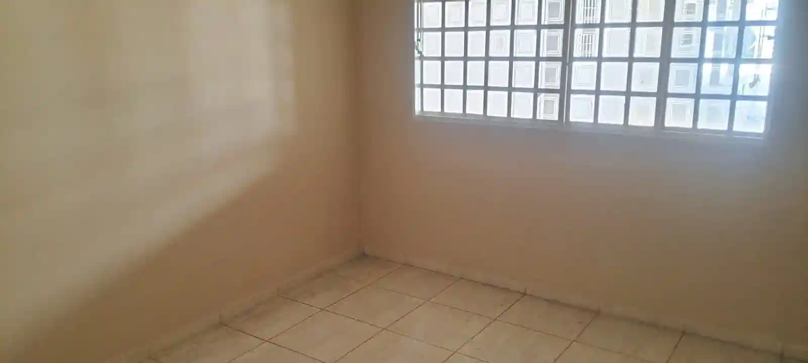 Casa com 3 quartos à venda, 180m² — foto 6 de 11