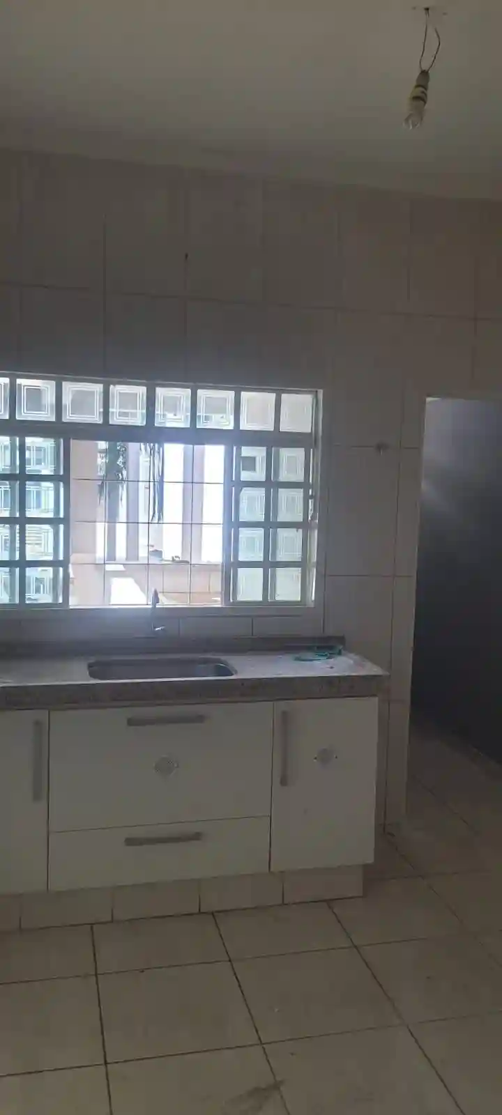 Casa com 3 quartos à venda, 180m² — foto 5 de 11