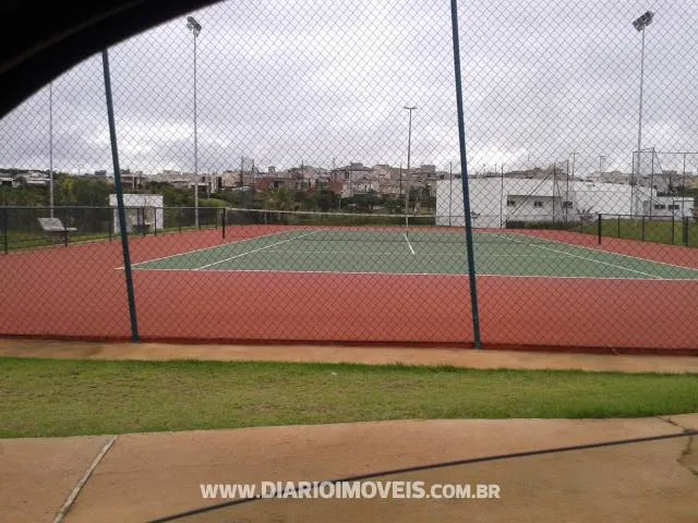 Terreno / Lote / Condomínio à venda — foto 1 de 4
