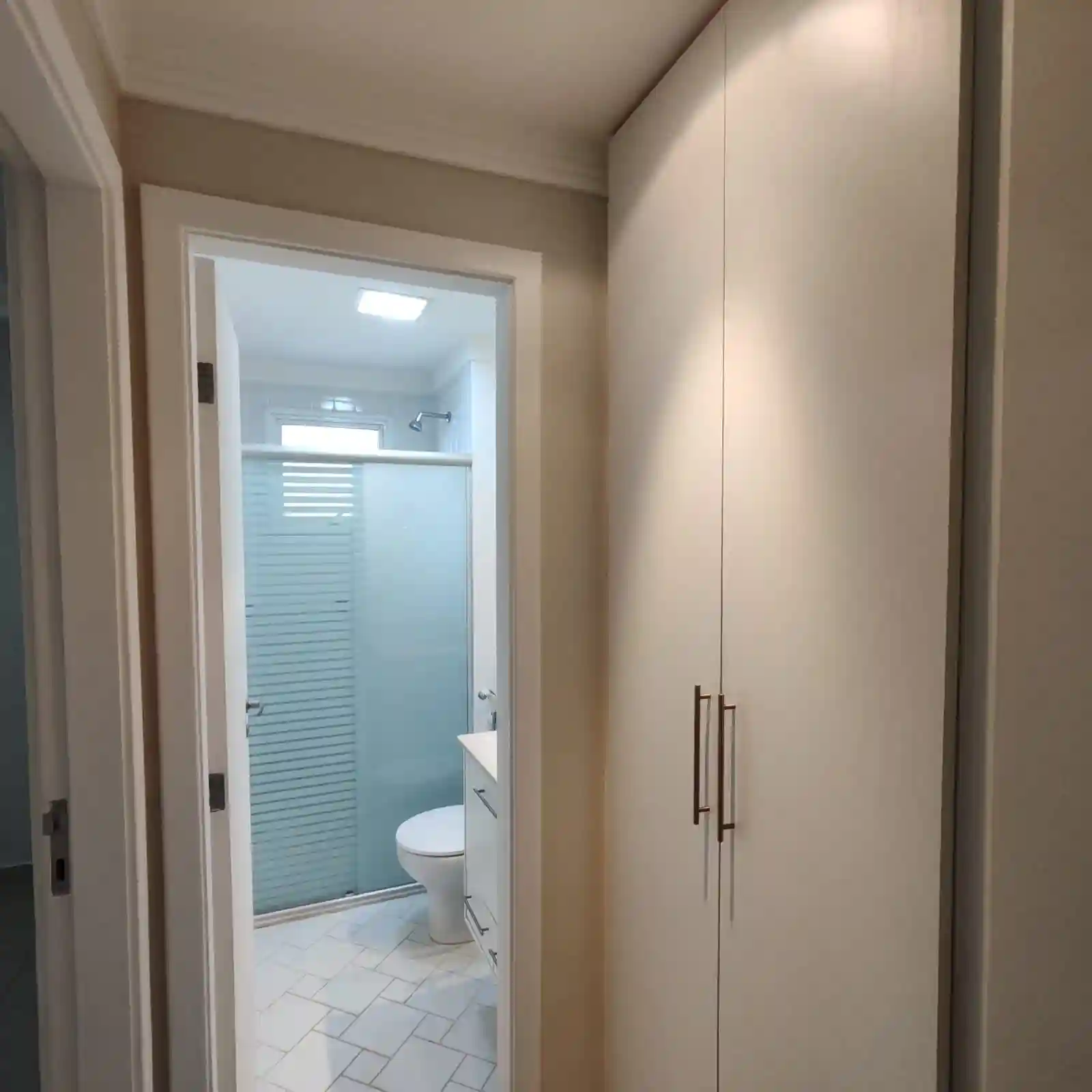 Apartamento com 3 quartos à venda, 90m² — foto 6 de 8