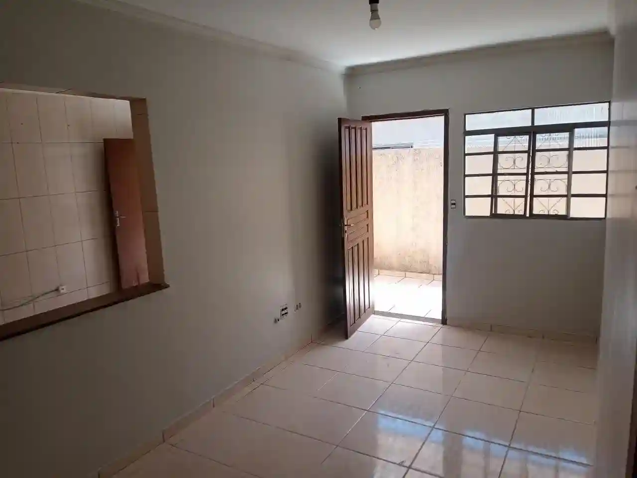 Casa de Vila com 3 quartos à venda, 111m² — foto 3 de 10