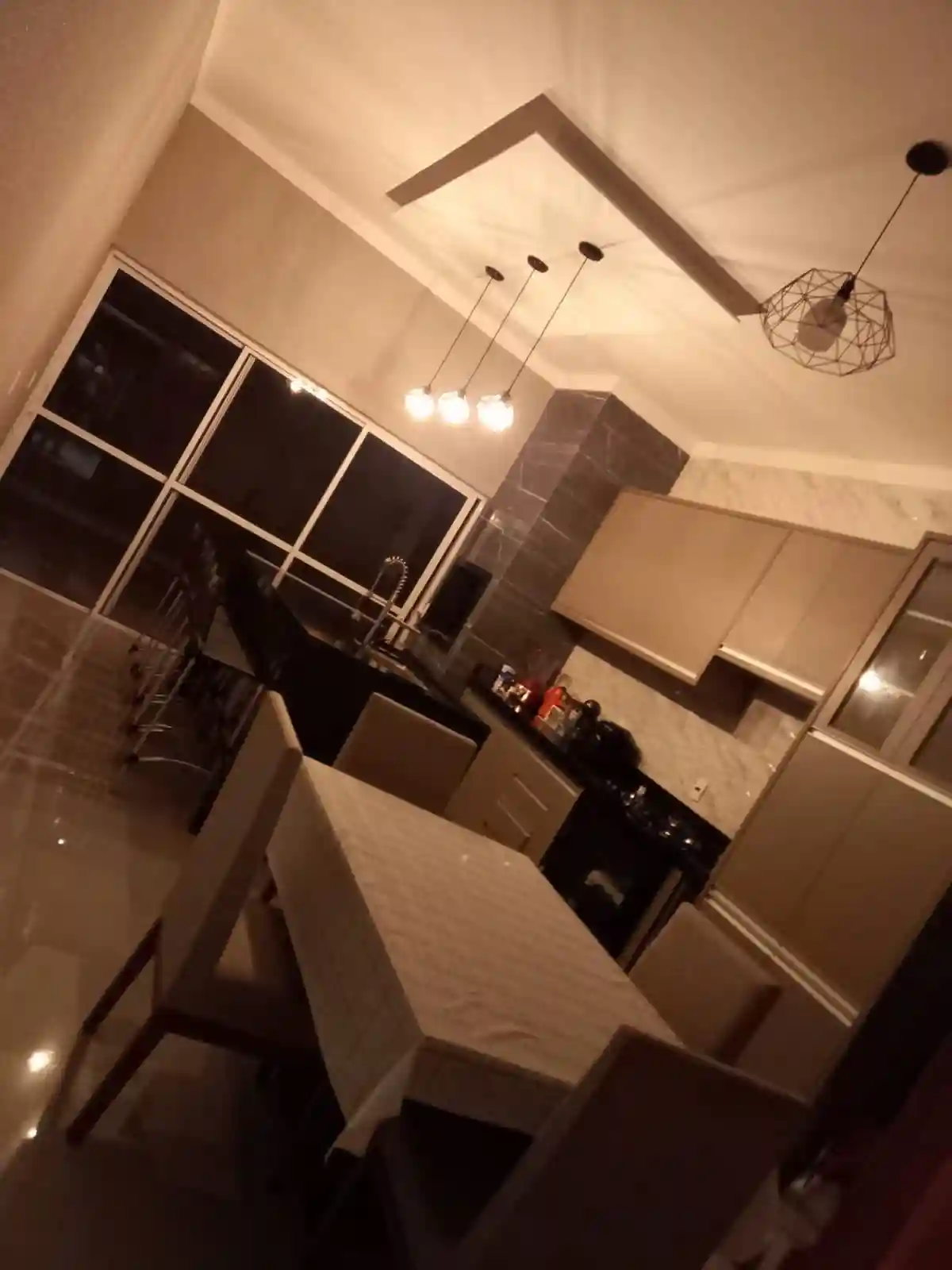 Casa de Condomínio com 3 quartos à venda, 225m² — foto 27 de 28