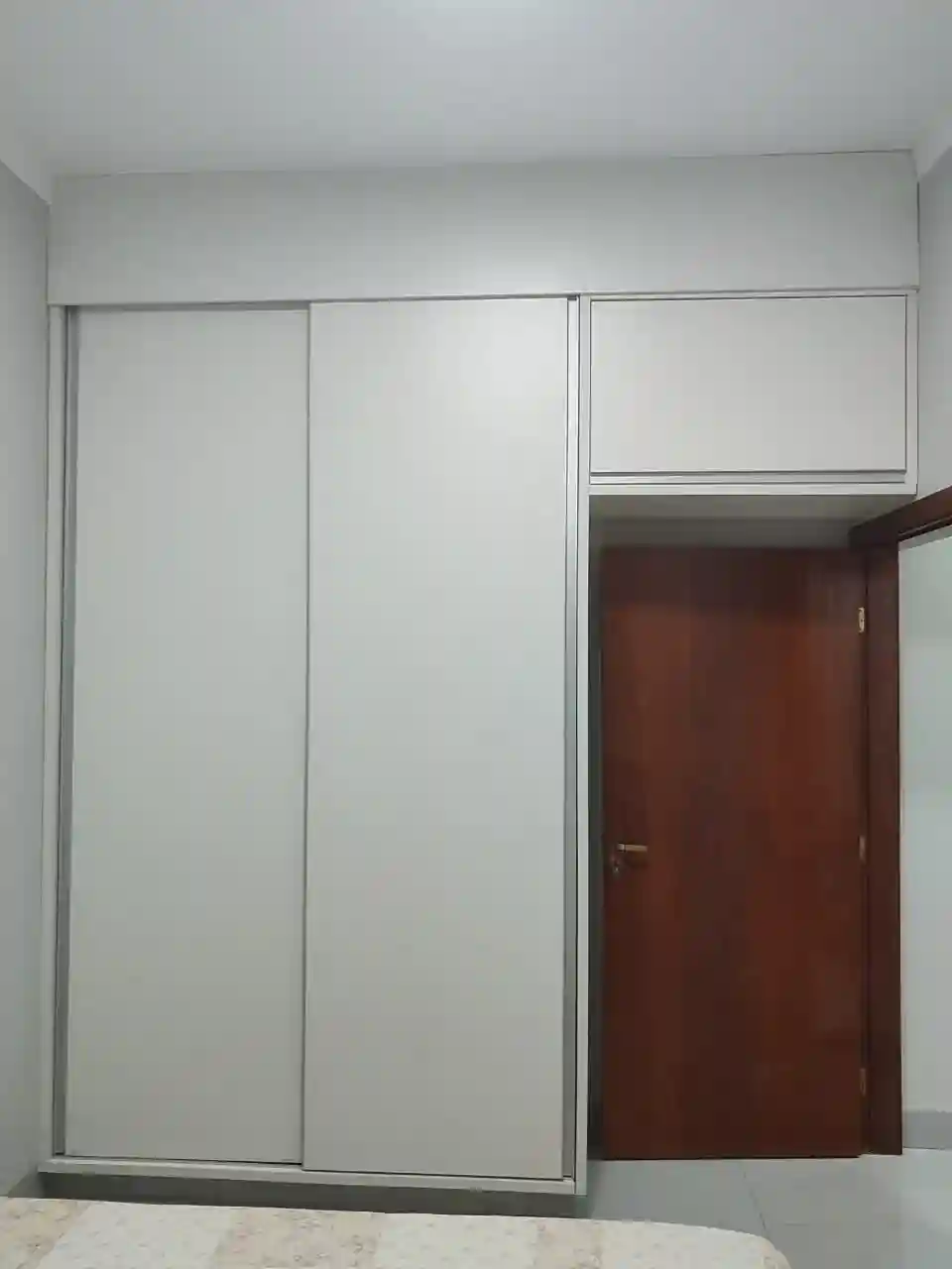 Casa de Condomínio com 3 quartos à venda, 225m² — foto 8 de 28