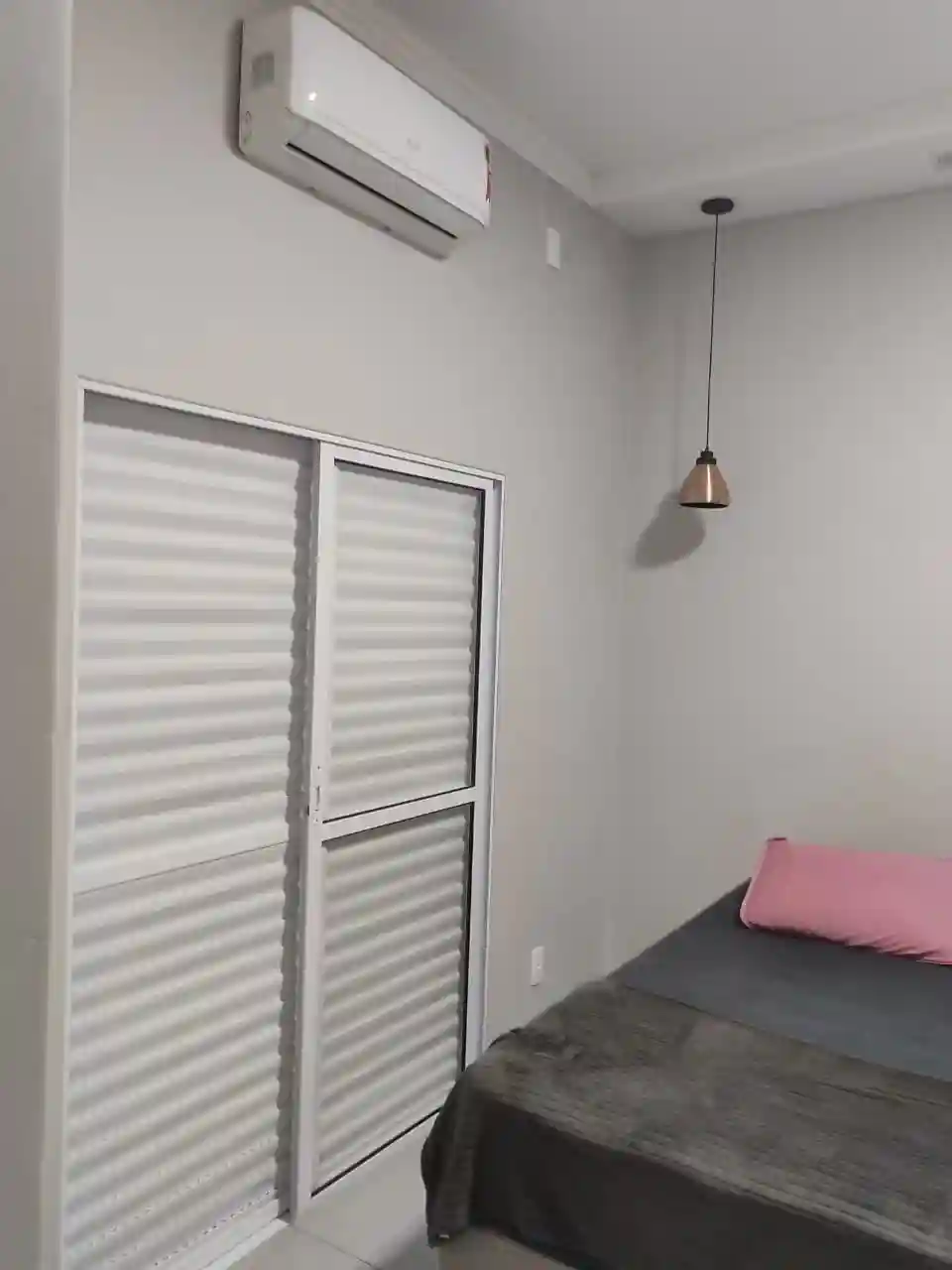 Casa de Condomínio com 3 quartos à venda, 225m² — foto 11 de 28
