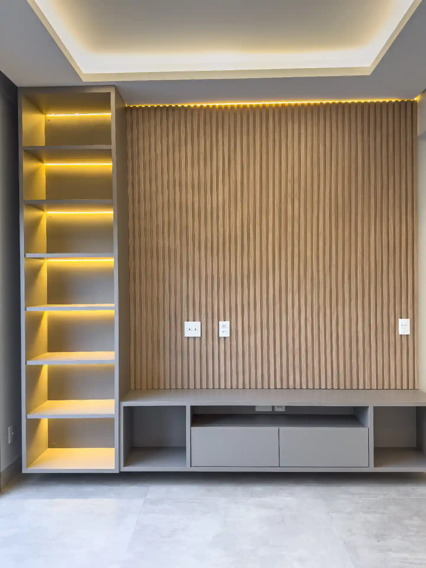 Casa de Condomínio com 4 quartos à venda, 265m² — foto 2 de 25
