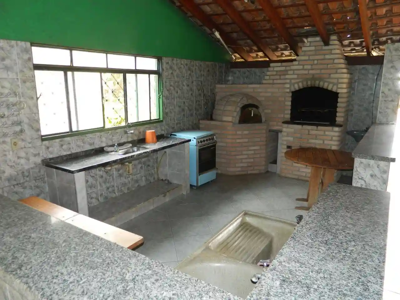 Fazenda / Sítio / Chácara com 3 quartos à venda, 2400m² — foto 16 de 34