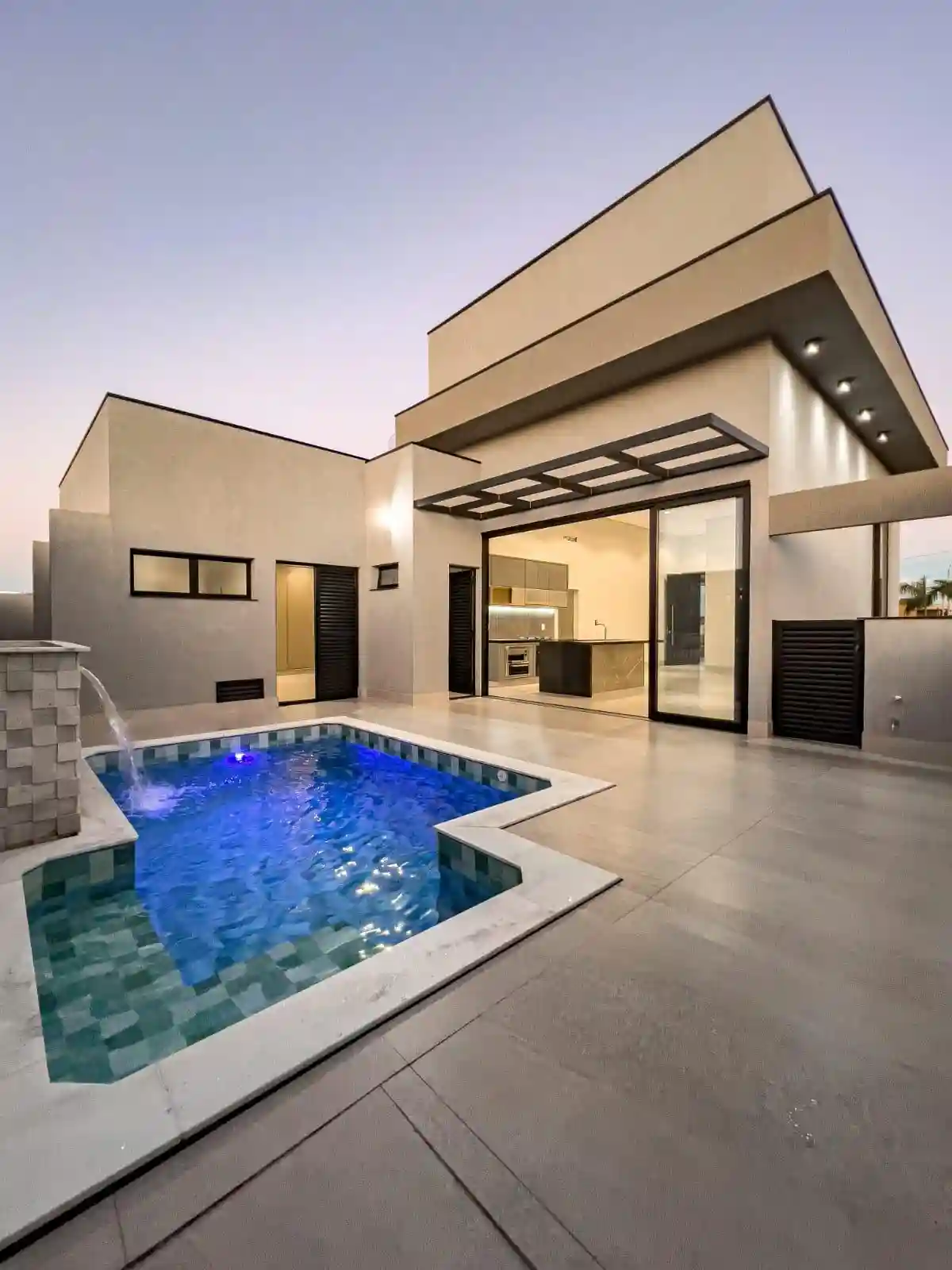 Casa de Condomínio com 3 quartos à venda, 149m² — foto 8 de 31