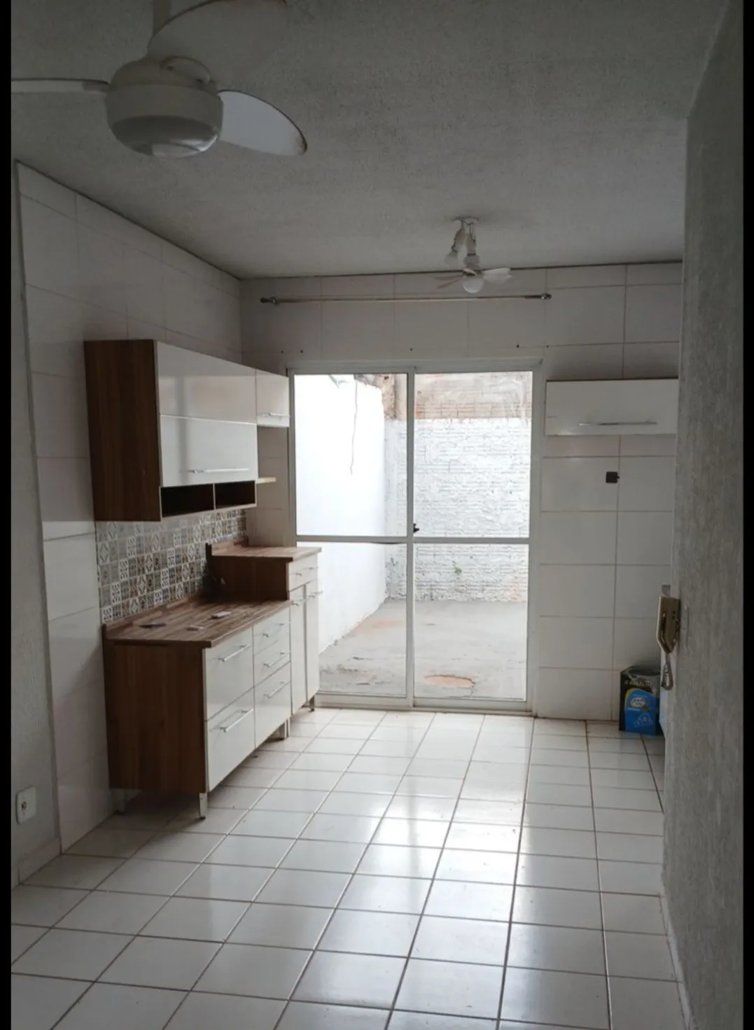 Casa de Condomínio com 2 quartos para aluguel, 60m² — foto 9 de 29