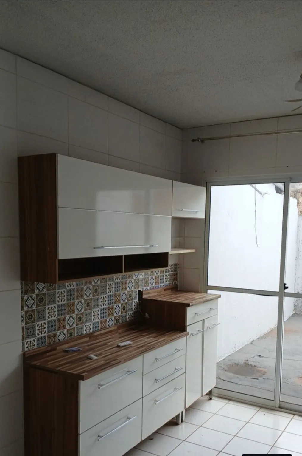 Casa de Condomínio com 2 quartos para aluguel, 60m² — foto 1 de 29