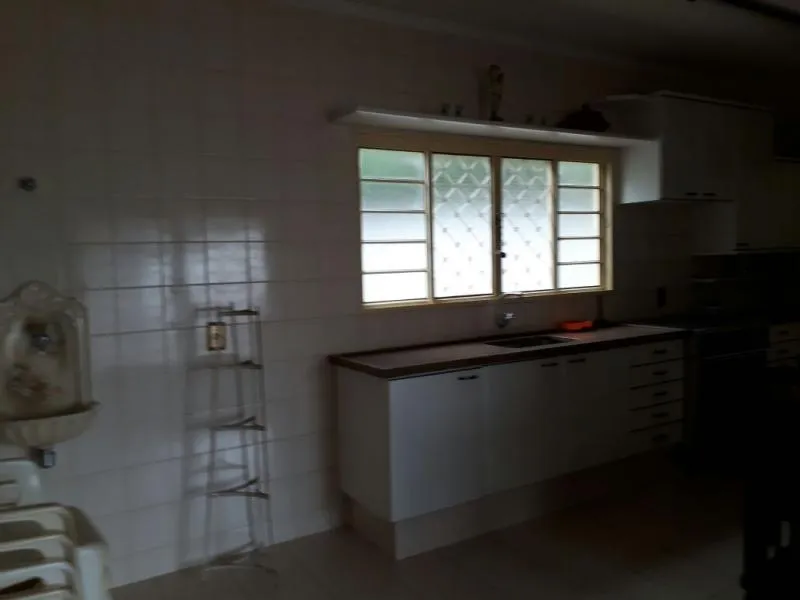 Casa à venda — foto 5 de 8