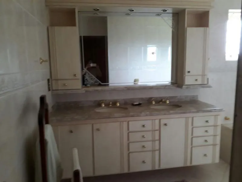 Casa à venda — foto 6 de 8