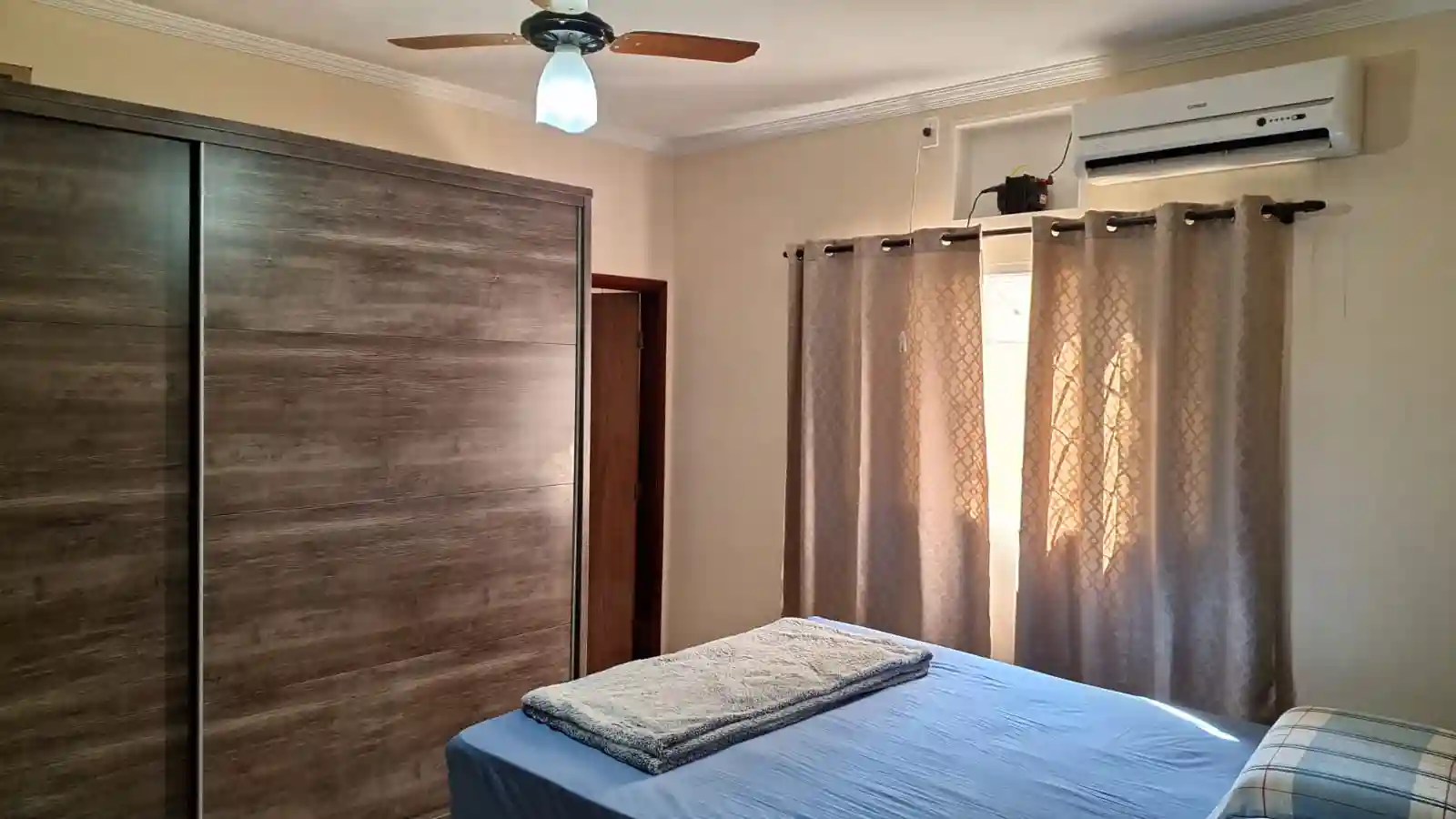 Casa de Vila com 3 quartos à venda, 220m² — foto 8 de 16