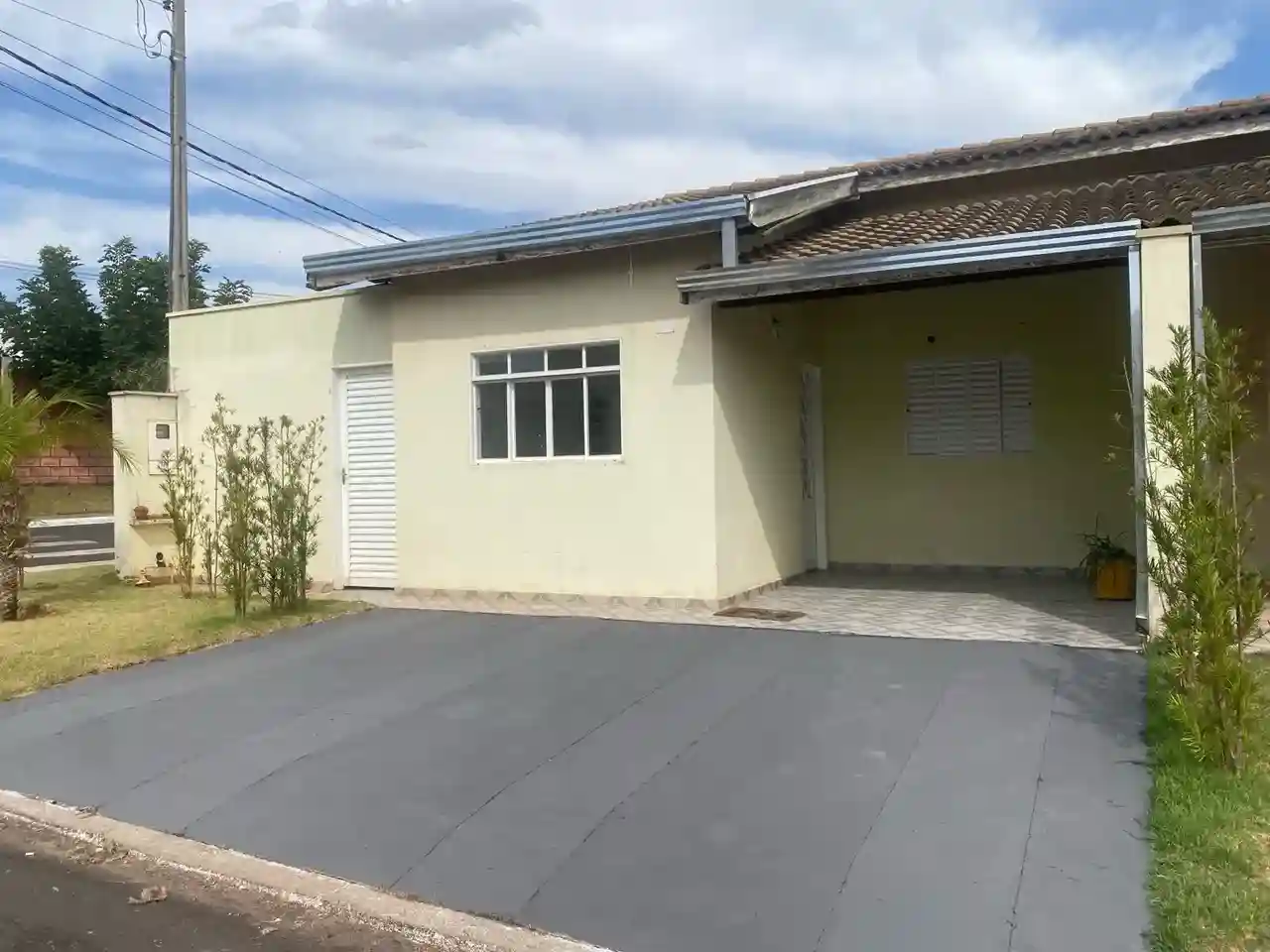 Casa de Condomínio com 3 quartos para aluguel, 120m² — foto 2 de 11