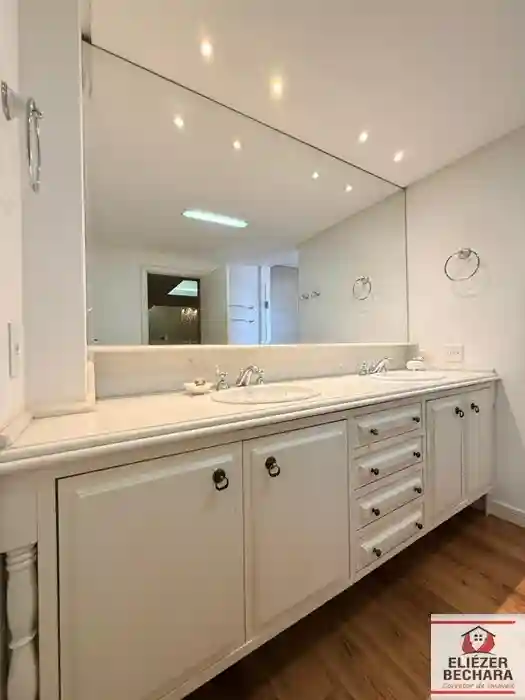 Apartamento com 3 quartos à venda, 230m² — foto 16 de 37