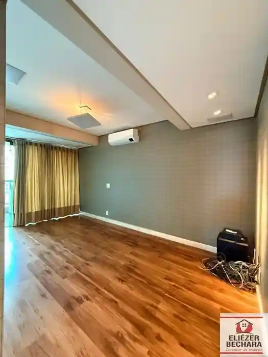 Apartamento com 3 quartos à venda, 230m² — foto 29 de 37