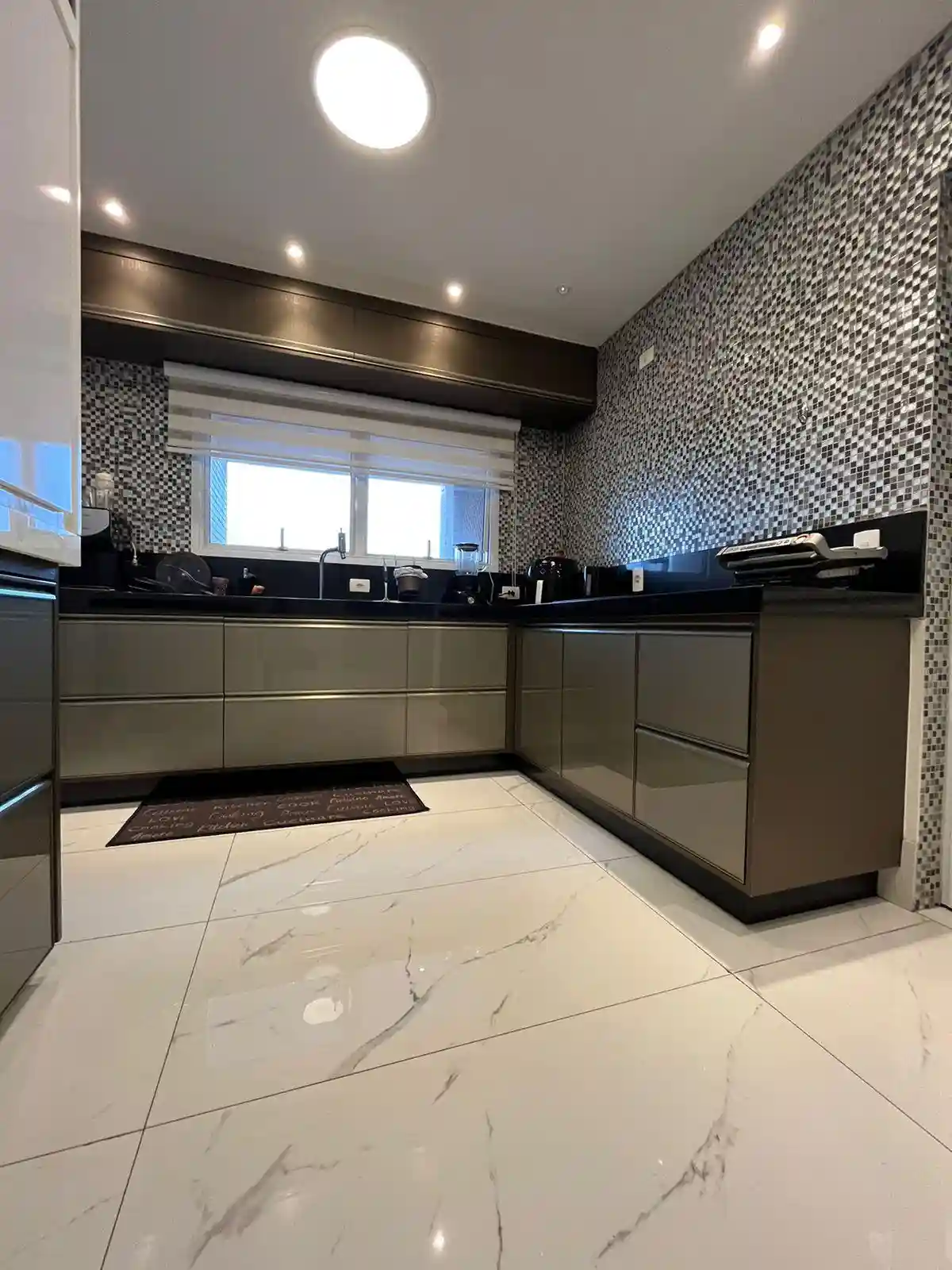 Apartamento com 4 quartos à venda, 174m² — foto 8 de 19