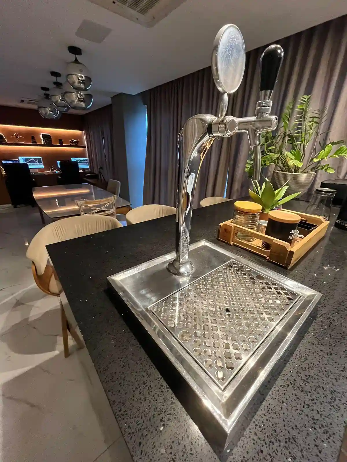 Apartamento com 4 quartos à venda, 174m² — foto 17 de 19