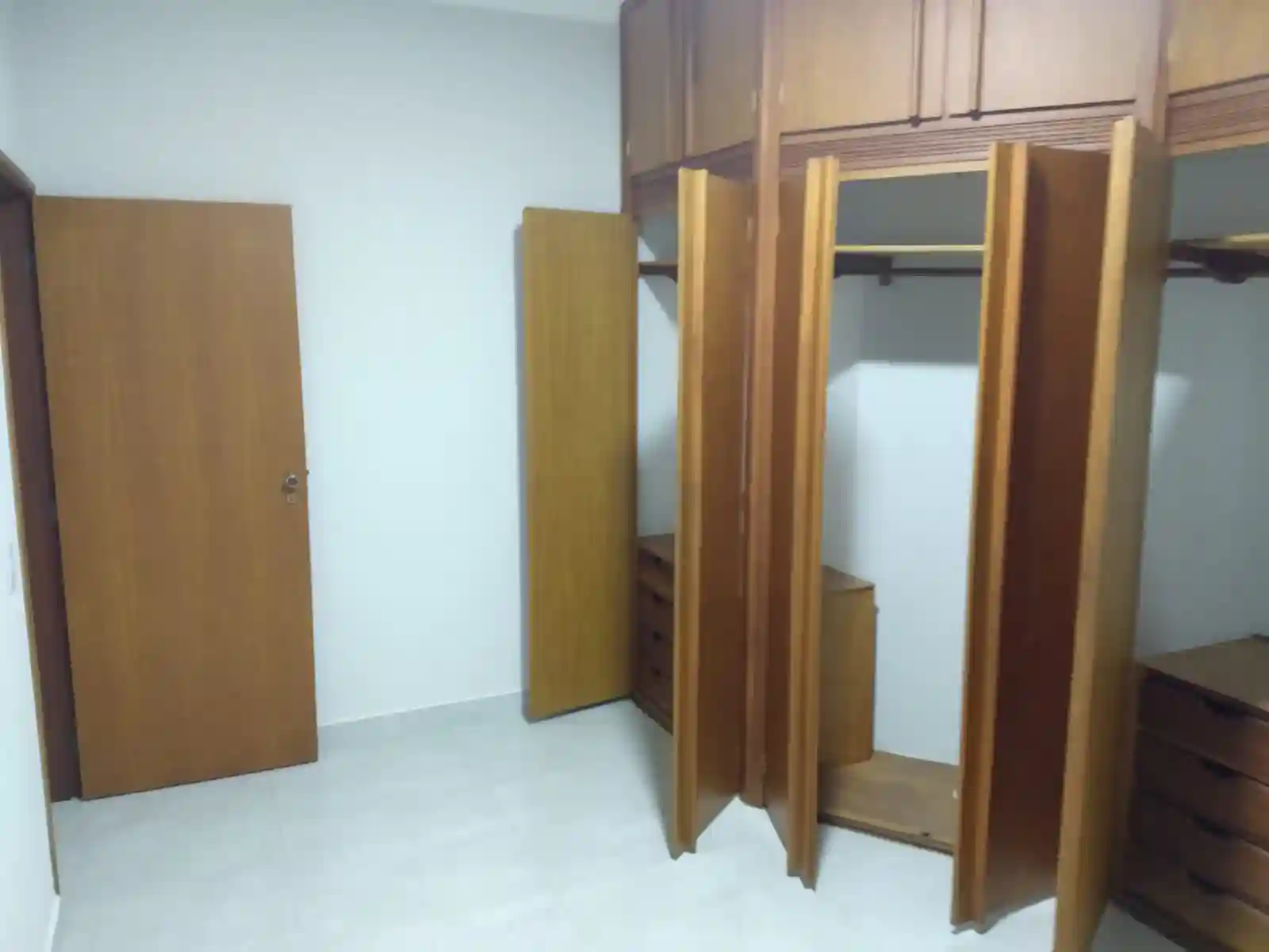Casa com 3 quartos à venda, 360m² — foto 15 de 20