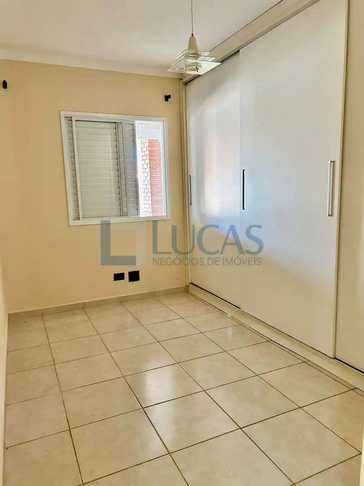 Casa de Condomínio com 3 quartos à venda, 130m² — foto 9 de 19