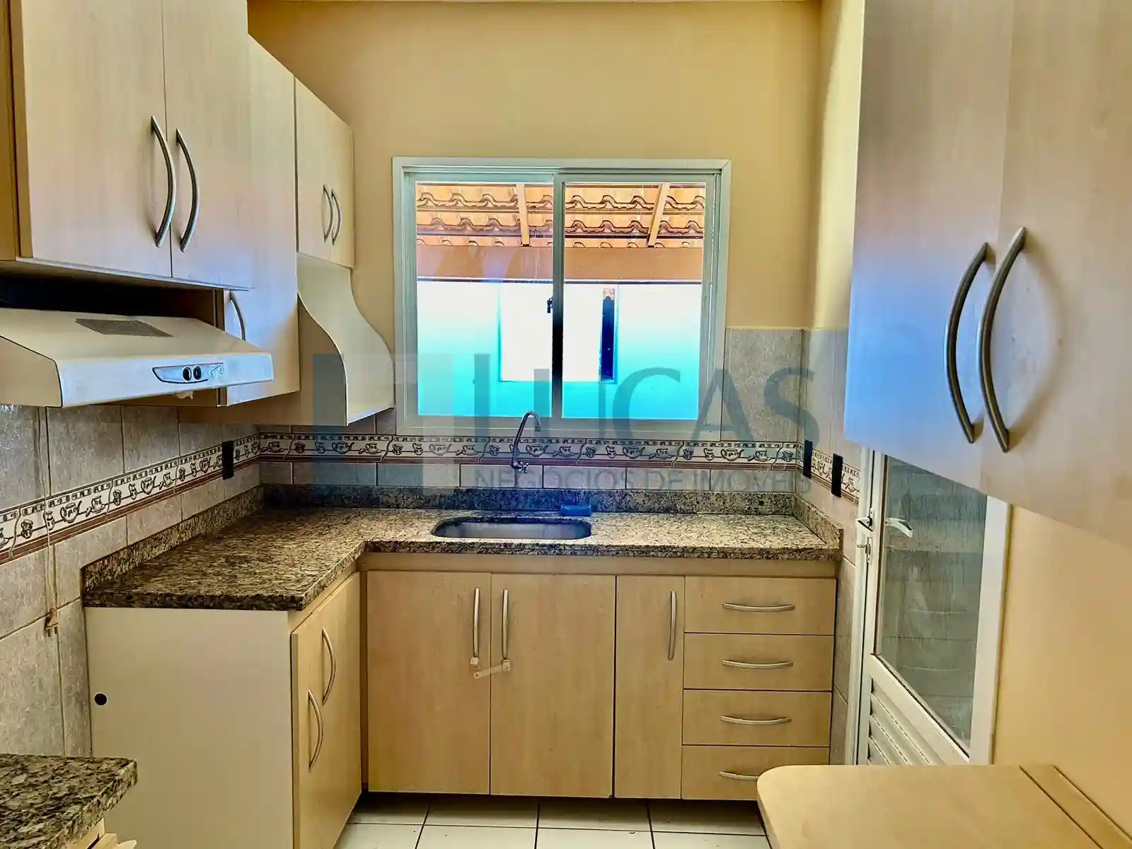Casa de Condomínio com 3 quartos à venda, 130m² — foto 7 de 19