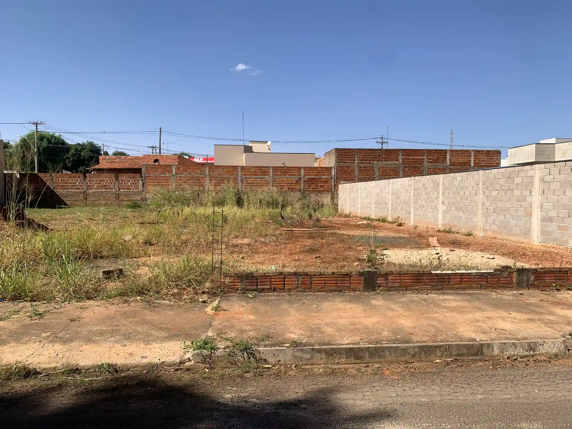 Terreno / Lote / Condomínio  à venda, 390m² — foto 5 de 9