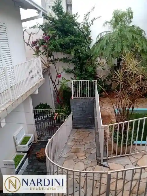 Casa com 3 quartos à venda, 260m² — foto 6 de 11