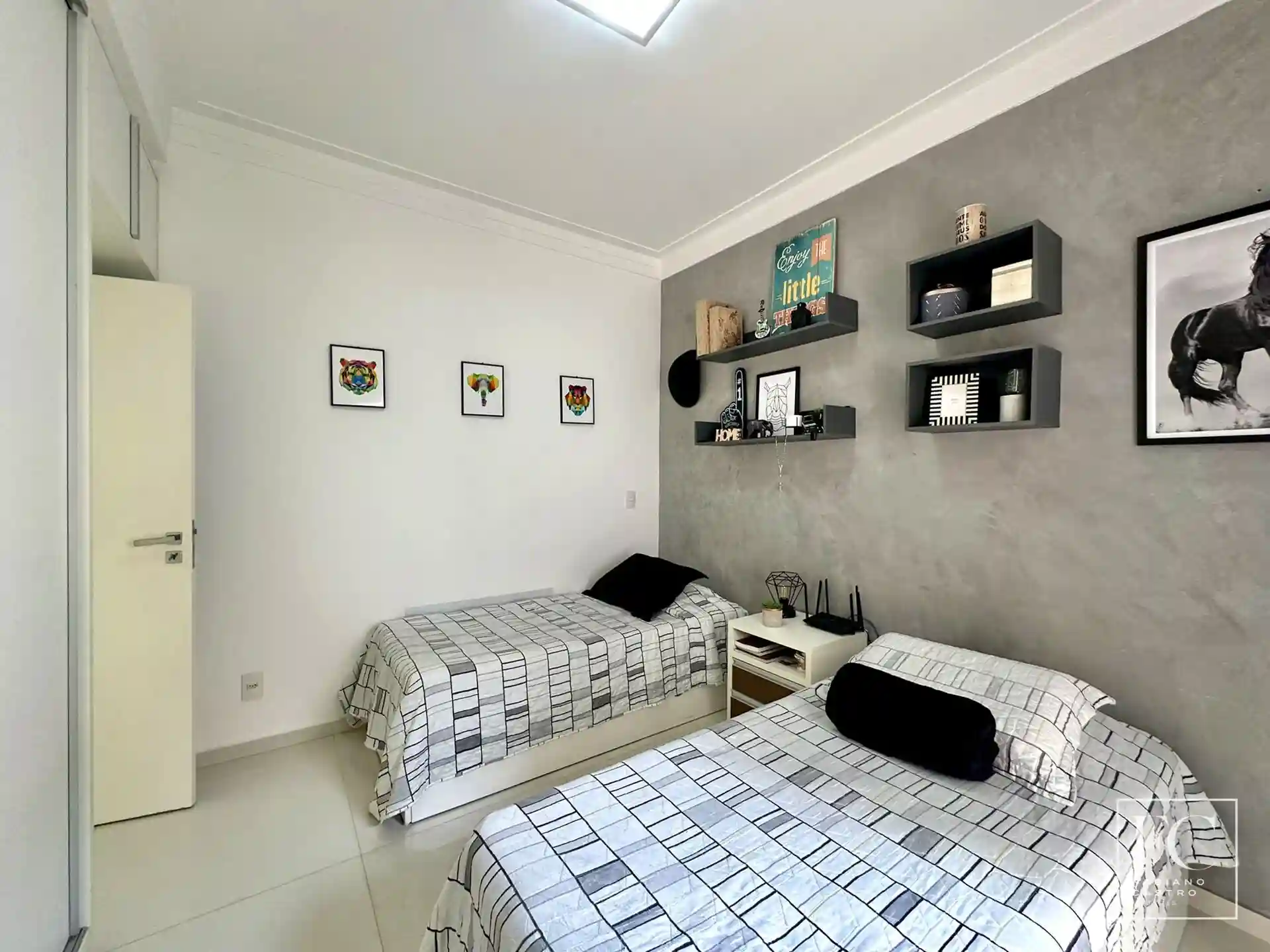 Casa de Condomínio com 3 quartos à venda, 220m² — foto 22 de 32
