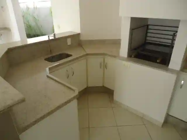 Casa de Condomínio à venda — foto 17 de 47