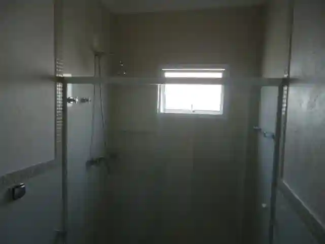 Casa de Condomínio à venda — foto 36 de 47