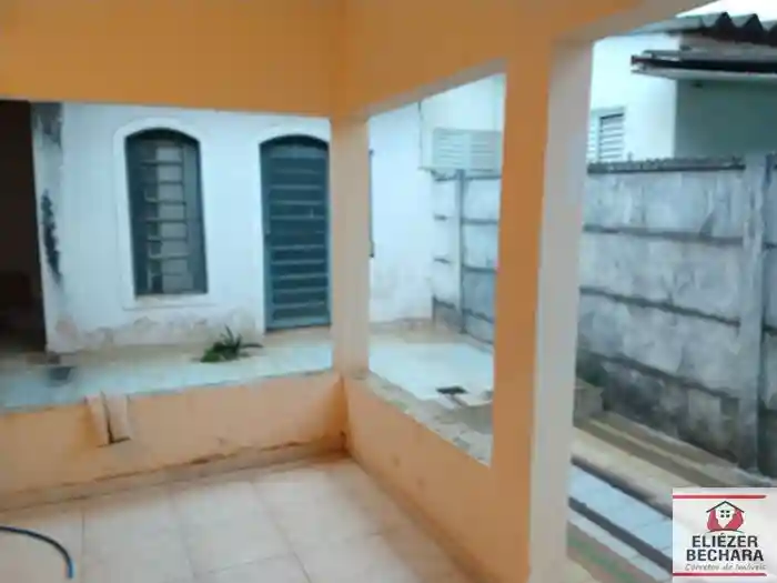 Casa com 3 quartos à venda, 200m² — foto 28 de 45