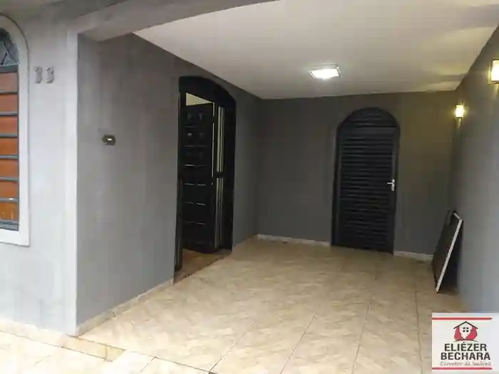 Casa com 3 quartos à venda, 200m² — foto 3 de 45
